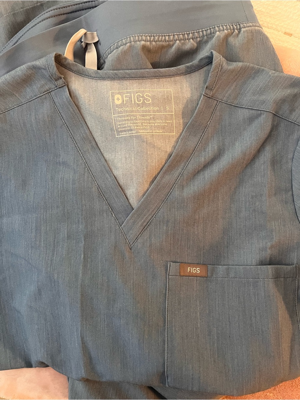 FIGS Size small Set
